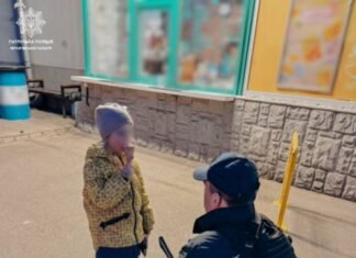 Залишила вдома на бабусю: у Чернігові розшукали зниклу 6-річну дівчинку