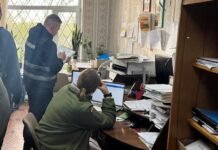 Зняла з військового обліку щонайменше 11 осіб: на Чернігівщині військовослужбовиці ТЦК повідомили про підозру