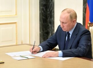Путин подписал указ о предоставлении упрощенного гражданства РФ жителям Приднестровья (документ)