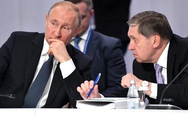 «Перемирие на Троицу»: в Кремле объяснили, почему не били по Киеву в эти выходные