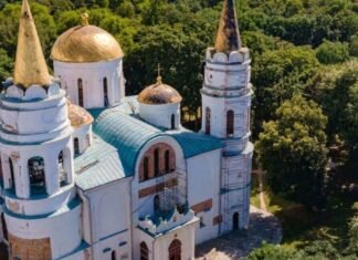 У Чернігові закликають надати Спаському собору особливий державний статус