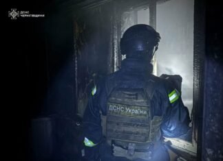 Чернігівщину вночі атакували російські дрони: палали будинки у двох районах