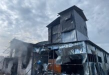 Росія вдарила по двох фермах на Чернігівщині: загинула жінка, поранено тракториста