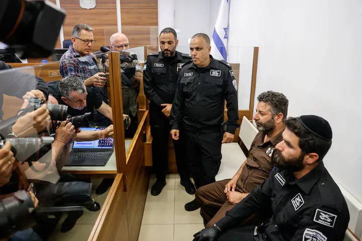 Ізраїльський суд продовжив арешт активістів флотилії, що прямувала до Гази