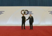 Зеленський прибув на європейський саміт у Єревані