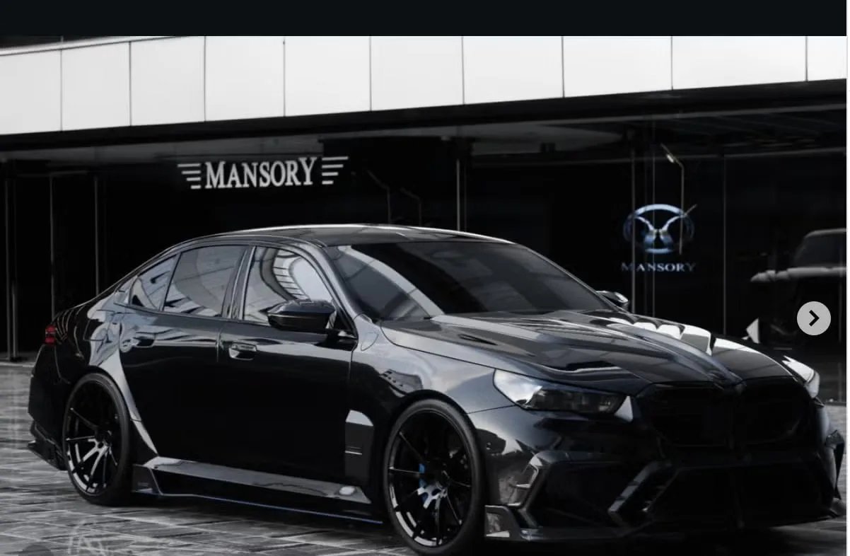 У Єгипті дебютував ексклюзивний BMW M5 від Mansory потужністю 850 к.с
