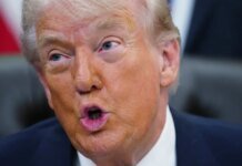 Адміністрація Трампа оскаржила рішення суду про незаконність мит