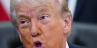 Адміністрація Трампа оскаржила рішення суду про незаконність мит