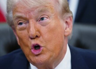 Адміністрація Трампа оскаржила рішення суду про незаконність мит