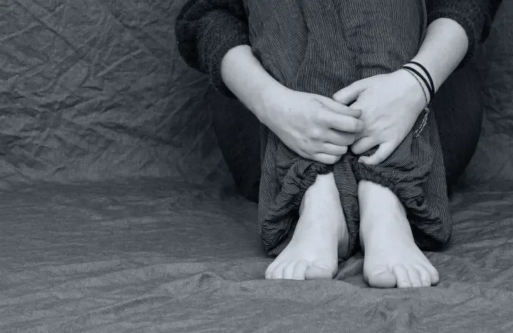 Депутати пропонують карати за булінг у школах впродовж року — деталі законопроєкту №14127
