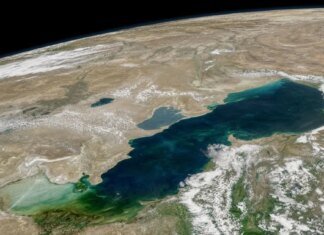 росія таємно постачає зброю й товари до Ірану через Каспійське море – NYT