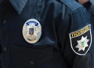 У Львові чоловік відкрив стрілянину біля дитячого майданчика, його затримали