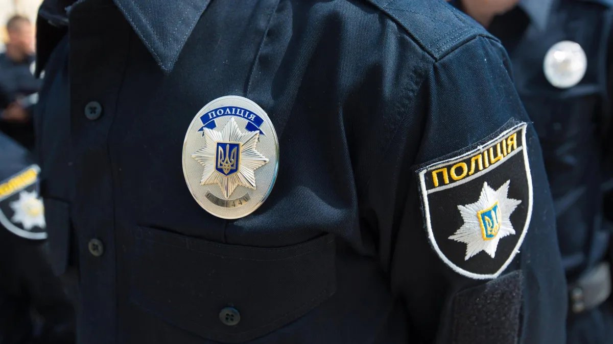 У Львові чоловік відкрив стрілянину біля дитячого майданчика, його затримали