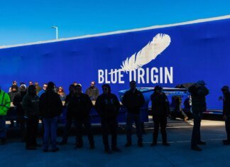 NASA обрало Blue Origin та Firefly для проєкту створення місячної бази