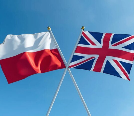 Британія та Польща підписали оборонний договір через загрозу з боку росії