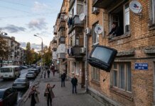 У рф телебачення втрачає статус головного джерела інформації — розвідка