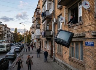 У рф телебачення втрачає статус головного джерела інформації — розвідка