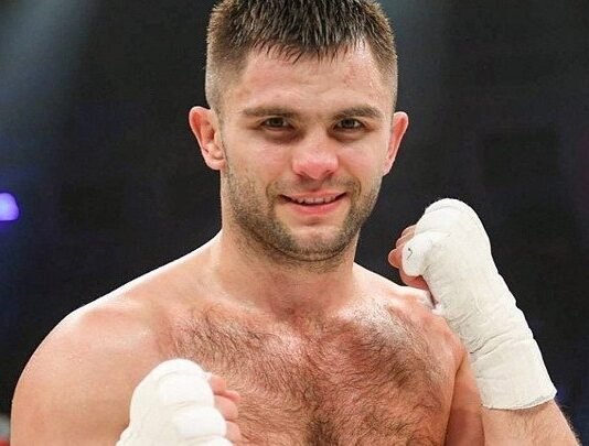 Дмитро Митрофанов з Чернігова йде з професійного боксу