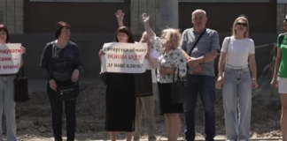 Люди заплатили за квартири, але досі без житла: у Чернігові протестують інвестори