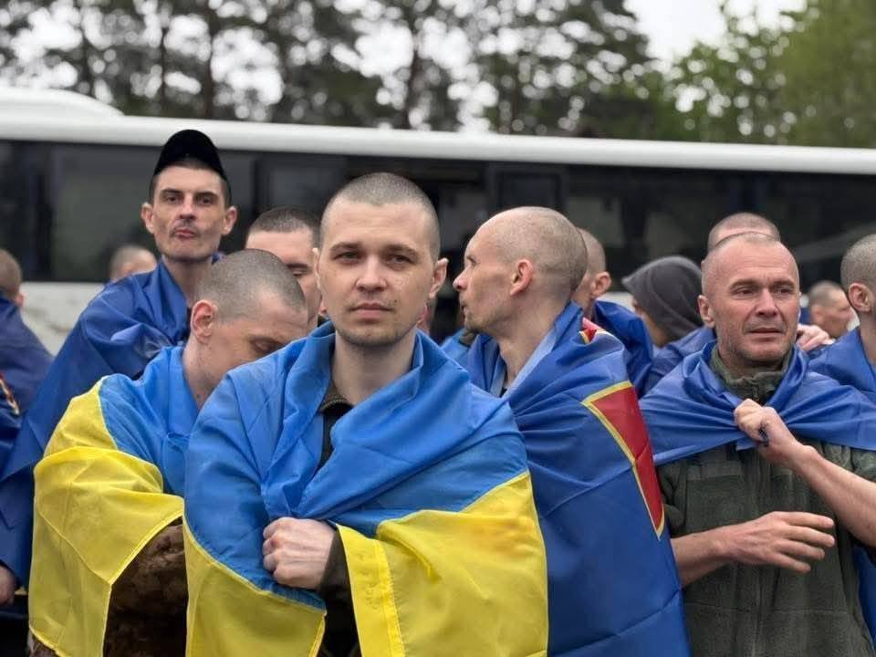 Понад чотири роки неволі: додому повернувся захисник з Чернігівщини Костянтин Павлюченко