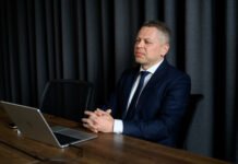 Финансирование ОПК, кредиты Нафтогазу и приватизация. Интервью с членом правления ПриватБанка