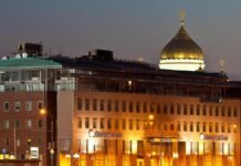 UniCredit сузит бизнес в России до международных платежей: остальное выкупит инвестор из ОАЭ