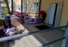 Чернігівська обласна дитяча лікарня отримала засоби гігієни та продукти від Червоного Хреста