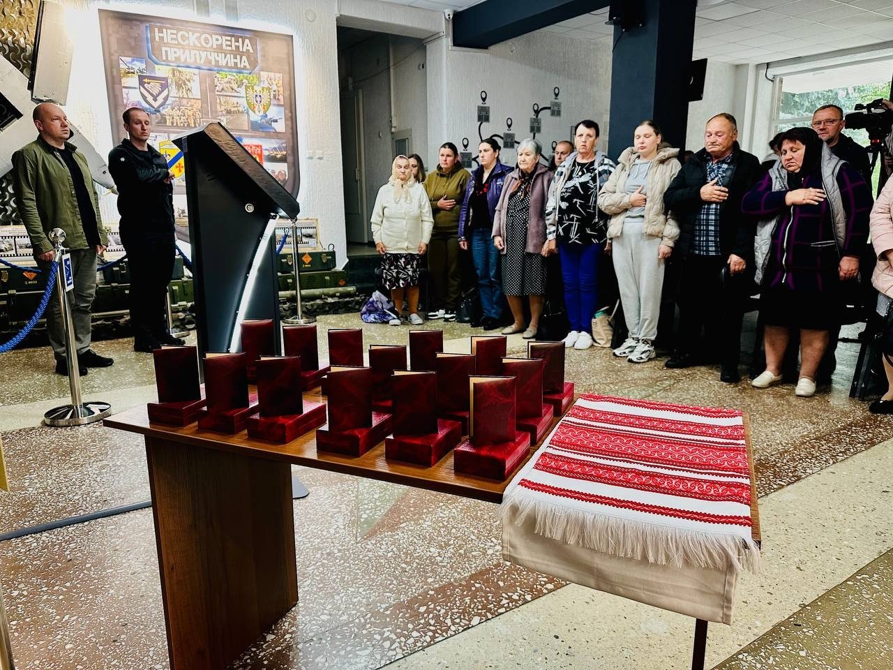 У Прилуках родинам полеглих Захисників вручили державні нагороди