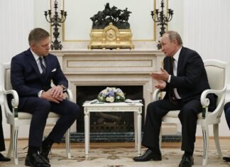 «Ценную информацию»: Фицо едет в Москву, чтобы передать Путину послание от Зеленского, — СМИ
