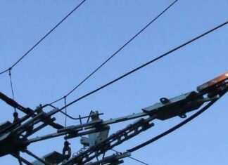 У Чернігові змінили маршрути тролейбусів через обрив контактної лінії