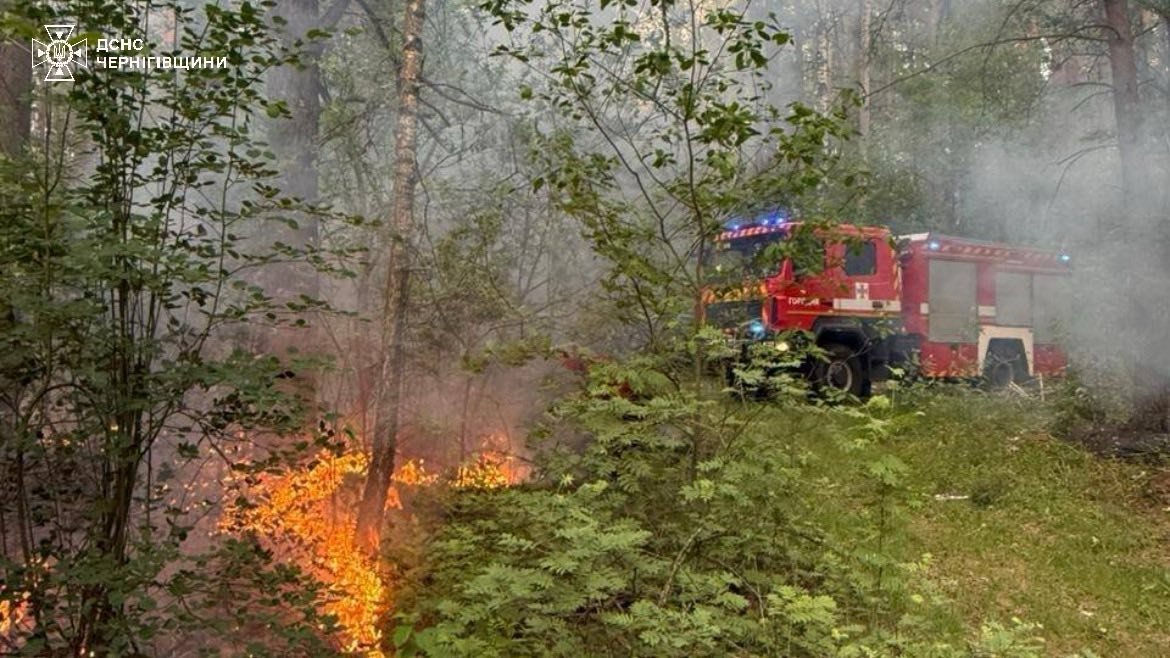 Росіяни атакували транспортну інфраструктуру на Чернігівщині