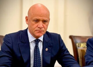 Лишение Труханова гражданства: экс-мэр Одессы обвинил Андрея Ермака