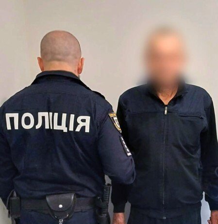 58-річному чоловіку інкримінують збут наркотиків у Сосниччині на Чернігівщині: може сісти на 8 років