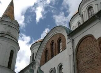 Історія Спасу Чернігівського стала доступнішою: презентували екскурсію жестовою мовою