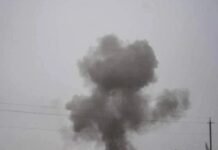 Нічна атака на Семенівку: через удари БпЛА зайнявся дах житлового будинку