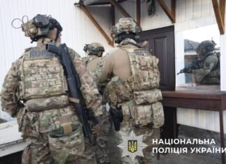 Побили підприємця та викрали понад 8,3 млн грн: затримано трьох чоловіків із Чернігівщини