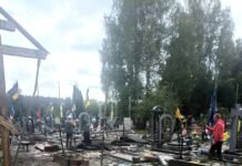 У Сновську російські дрони вдарили по цвинтарю та транспортній інфраструктурі: є постраждала