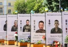На Алеї Героїв у Чернігові з’явилися історії ще 60 захисників України