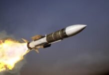 РФ ударила ракетами по Днепру и атаковала Одессу: разрушены жилые дома, есть пострадавшие