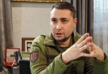 Носит пистолет в кобуре: Буданов рассказал, что его пытаются убить даже во время переговоров