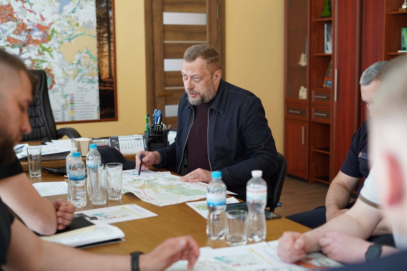 На Чернігівщині через масштабну лісову пожежу готують план евакуації людей