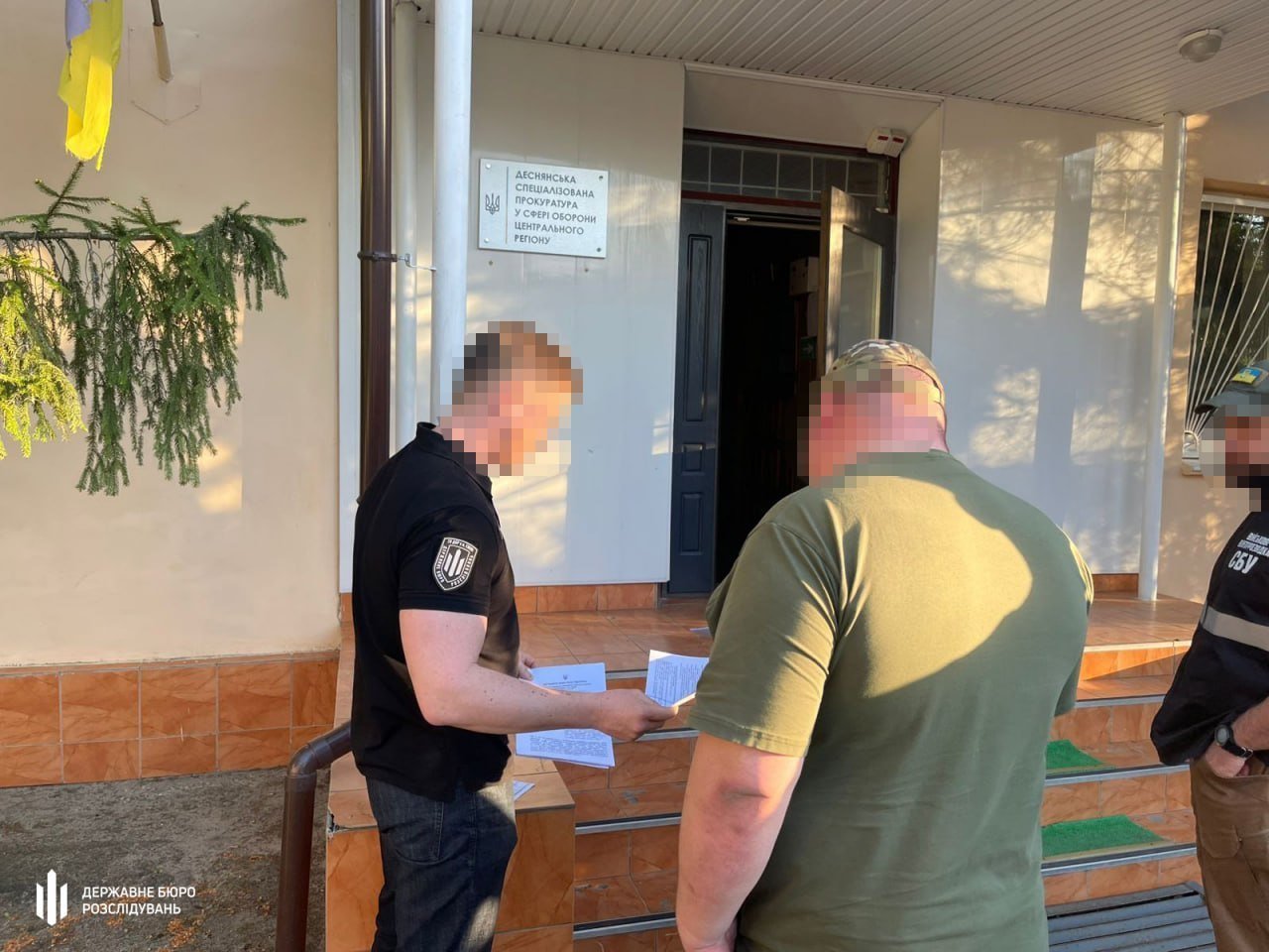 Військові не служили, але отримували зарплату: на Чернігівщині викрили командира частини