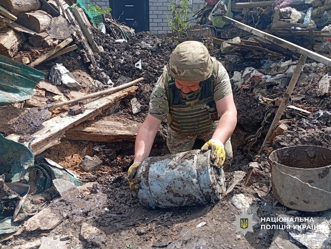 На Чернігівщині на приватному подвір‘ї виявили термобаричну бойову частину російського «шахеда»