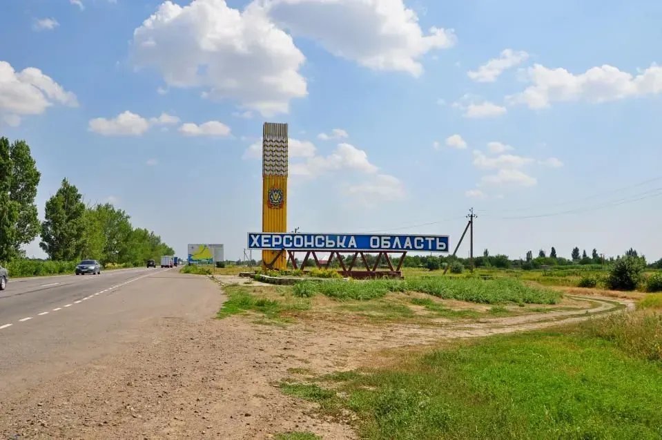 На Херсонщині через російські обстріли загинула людина, ще 15 поранені — ОВА