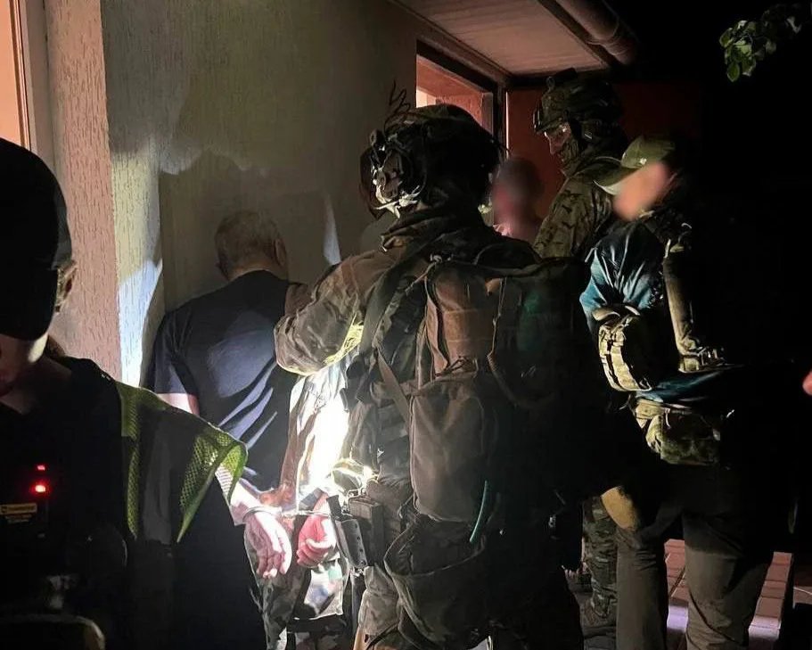 Водій під час суперечки на дорозі у Києві вистрілив опоненту в живіт — поліція