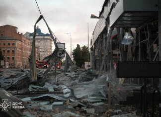 У Києві через масовану атаку рф загинули троє людей, серед 35 постраждалих є діти — МВС