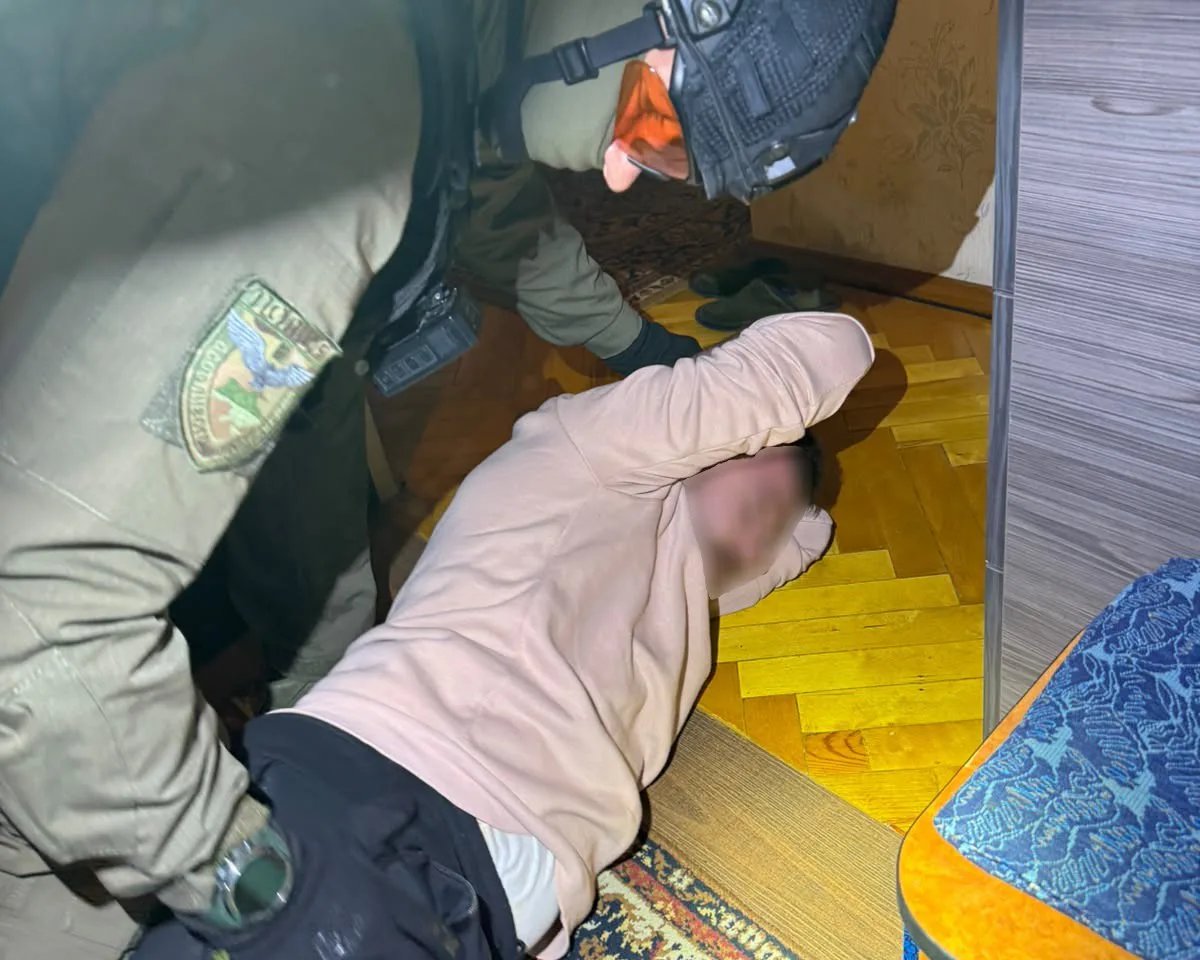 У Львові затримали чоловіка за напад з ножем на військового ТЦК