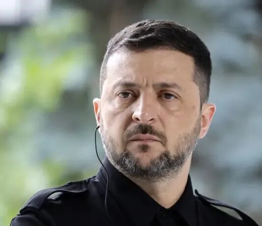 "Попри те, що він безумець" — Зеленський заявив про готовність до перемовин із путіним