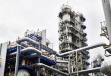 Виробляє до 9 млн тонн нафти на рік — ССО озвучили деталі атаку на НПЗ в тюмені