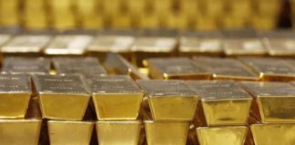 Ціна золота стабілізувалася біля 4 тисяч доларів після різкого падіння